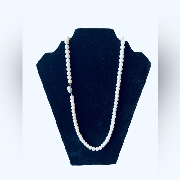 Vintage Alice Caviness Single Strand Pearl Necklace Flower Gemstone Box Clasp - Picture 3 of 9